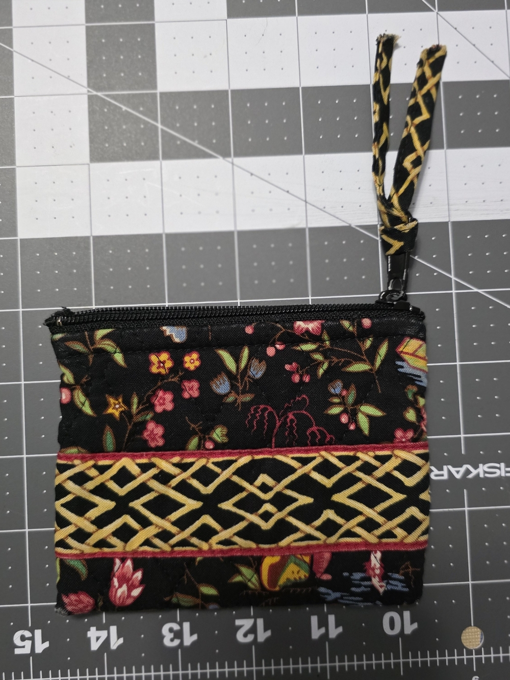 Retired Vera Bradley Black Floral Wristlet Coin Pouch with Yellow Trim